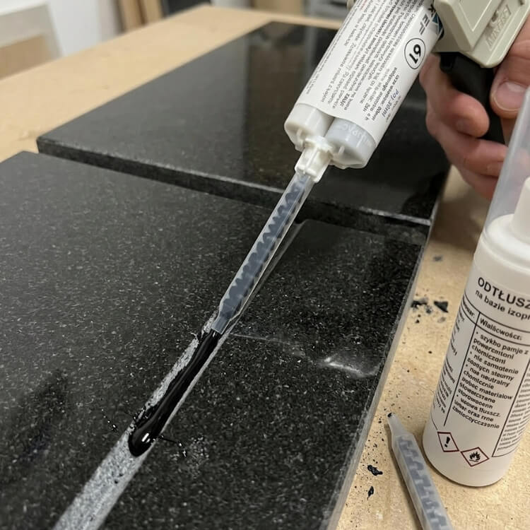 klejenie-granitu-atk-ep61